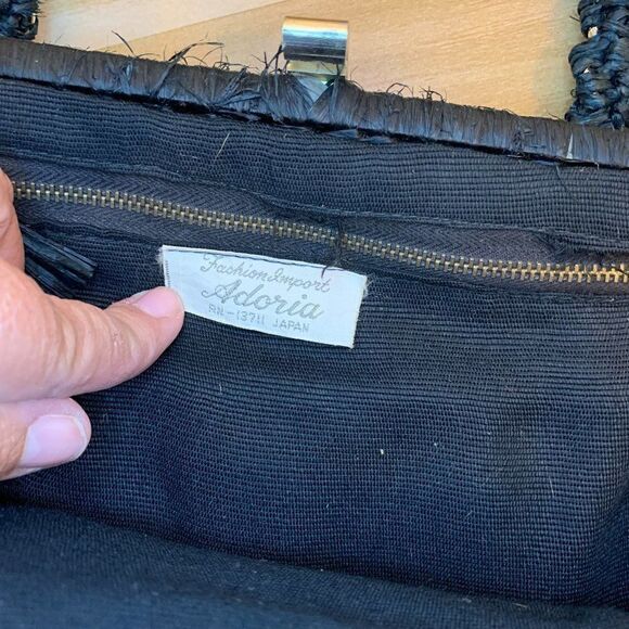 ADORIA ITALY STRAW PURSE - Picture 2 of 13